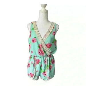 Bo Bel NWT Blue/Green Floral Sleeveless Romper Shorts Women’s M